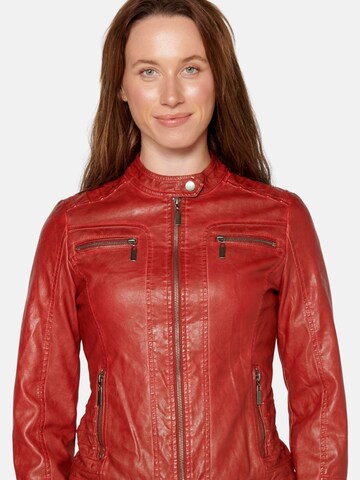 KOROSHI Between-Season Jacket in Red