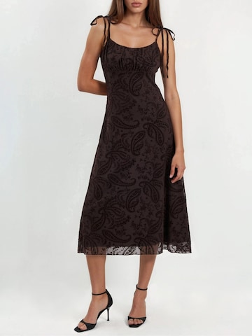 Hiccup Dress in Brown