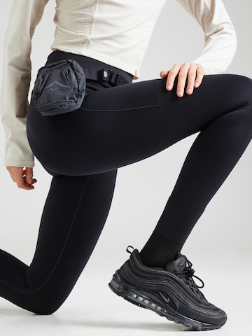 NIKE Skinny Športne hlače 'Trail' | črna barva