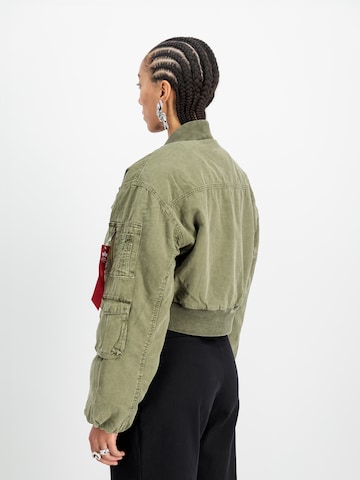 Veste d’hiver 'Multipocket Flight' ALPHA INDUSTRIES en vert