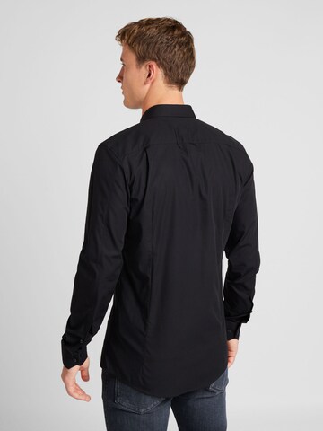 HUGO Slim Fit Hemd 'Elisha02' in Schwarz
