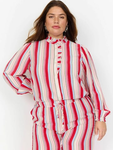 Wasabi Concept Blouse 'Adina' in Rood: voorkant
