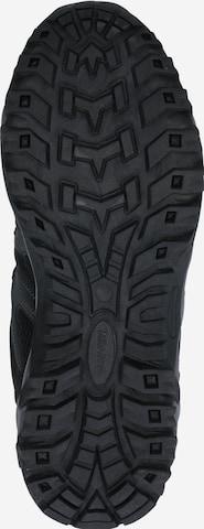 HI-TEC - Sapato baixo 'Jaguar' em preto