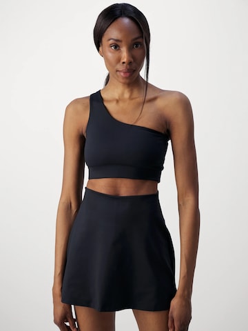 Girlfriend Collective Toppi ' Bianca ' värissä musta: etupuoli