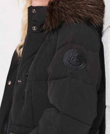 Manteau d’hiver Superdry en noir