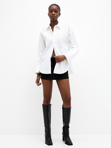 Pull&Bear Blúz - fehér