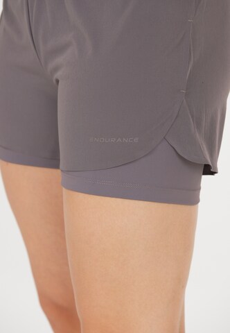 ENDURANCE Regular Sportshorts 'Val' in Grau