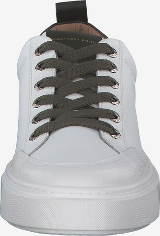 Alexander Smith Sneakers in White