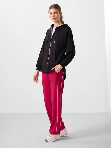 Tommy Life Sweatshirt in Schwarz