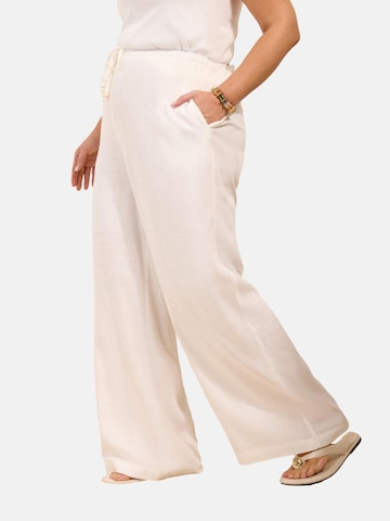 regular Pantaloni di Friends Like These in beige: frontale