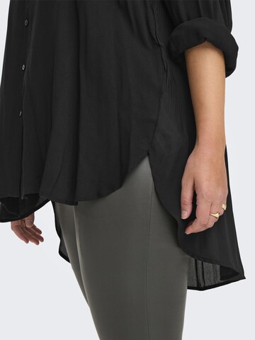 Camicia da donna 'CARFreyja' di ONLY Carmakoma in nero