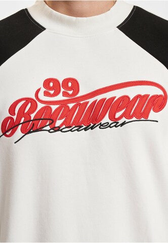 Sweat-shirt ROCAWEAR en blanc