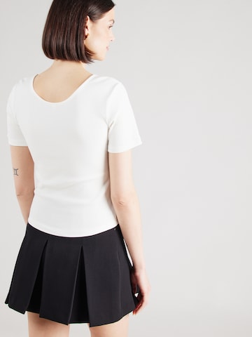 ONLY Тениска 'SIMPLE' в бяло