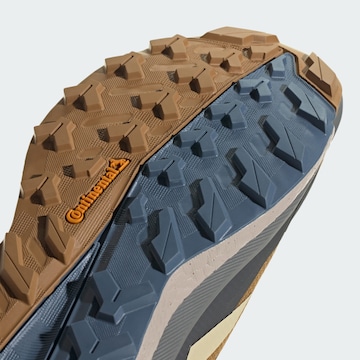 ADIDAS TERREX - Botas 'Free Hiker 2.0' em castanho