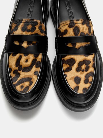 Pull&Bear Slip-ons in Black