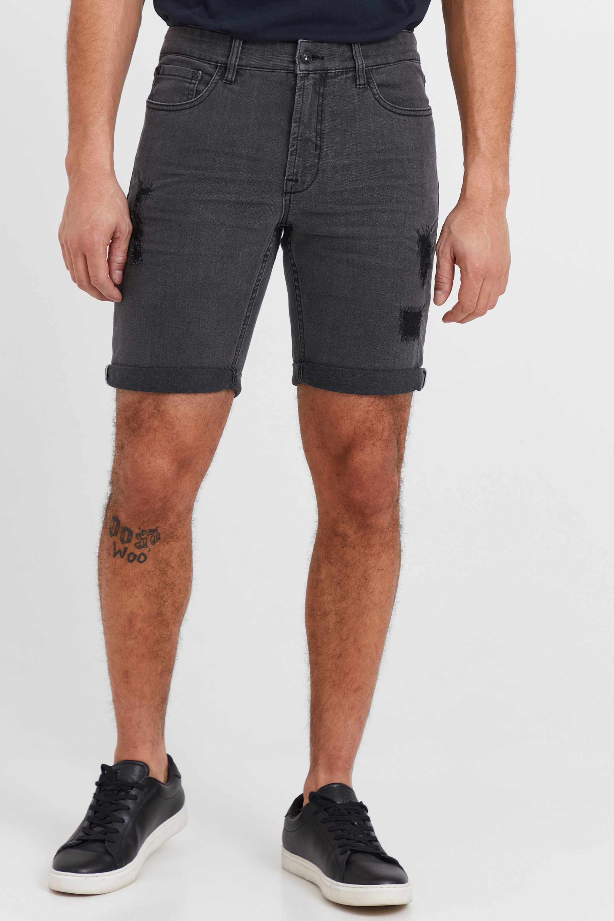 Männer Hosen  Solid Jeansshorts 'NOYTON' in Grau - ID78877