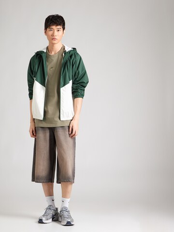 Nike SportswearMajica 'PERM ESS' - zelena boja