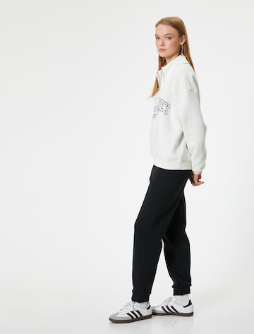 Koton Tapered Pants in Black