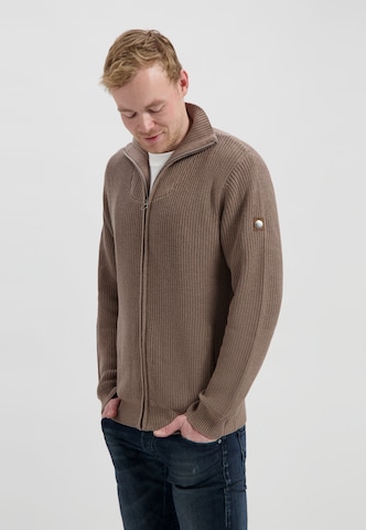 Vestes en maille 'Snowdon' Travelin en marron