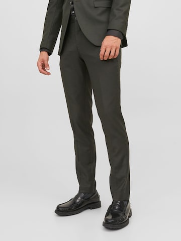 Coupe slim Pantalon à plis JACK & JONES en noir