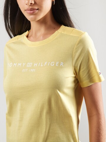 TOMMY HILFIGER Тениска в жълто