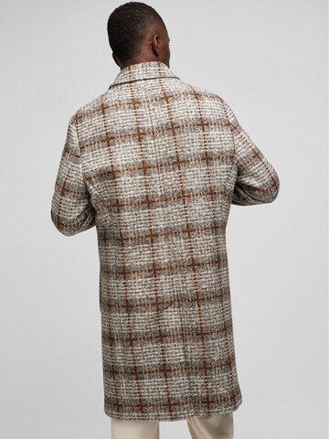 HECHTER PARIS Between-Seasons Coat in Brown