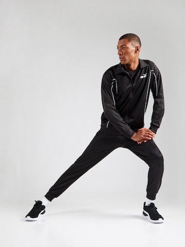 Completo per l'allenamento di PUMA in nero: frontale