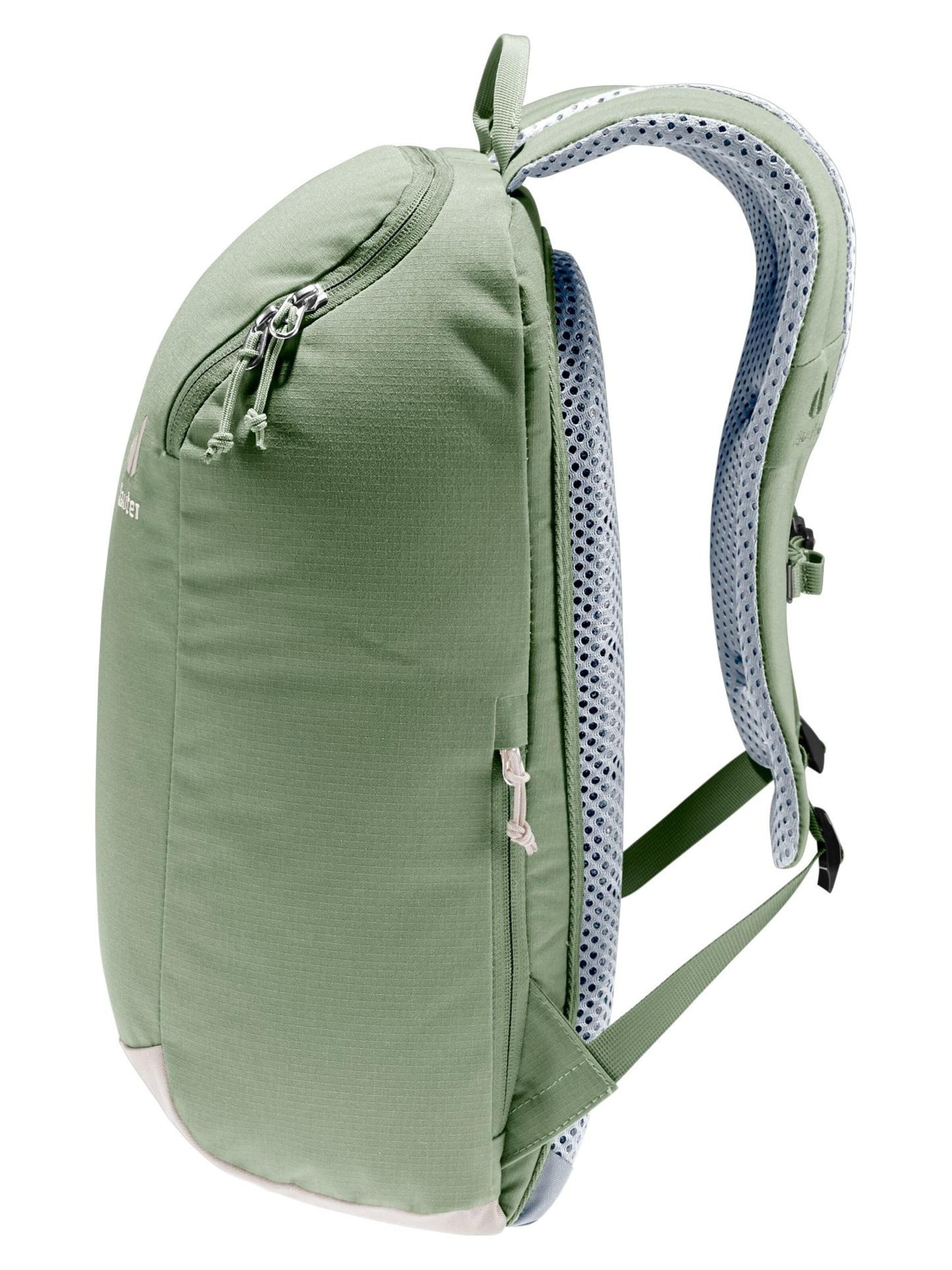 DEUTER Backpack in Green