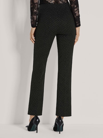 MADELEINE Regular Pantalon in Zwart