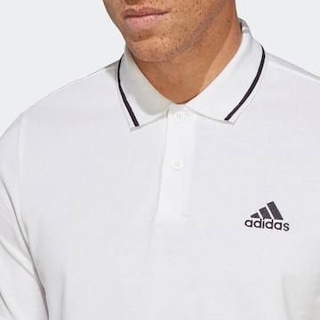 T-Shirt fonctionnel 'Essentials' ADIDAS SPORTSWEAR en blanc