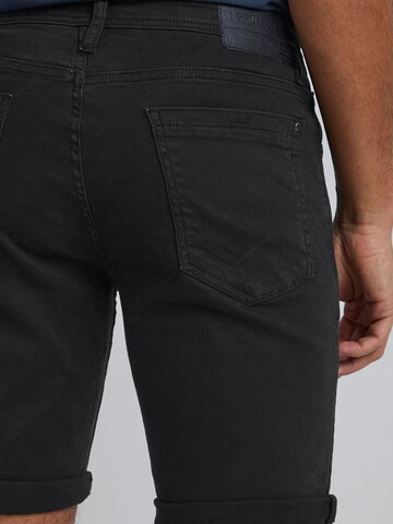 11 Project Regular Hose 'Loke' in Schwarz