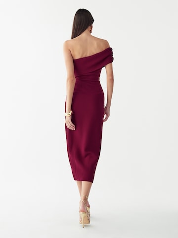 BWLDR Cocktailjurk 'LILA' in Rood