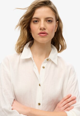 Superdry Blouse in Wit