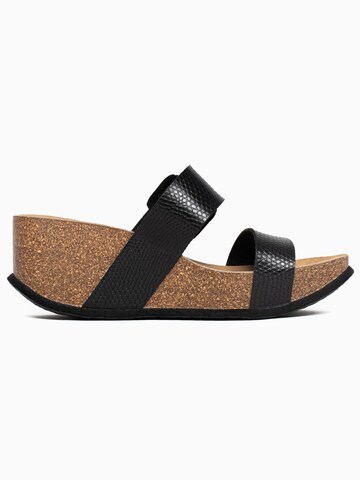 Bayton Sandal 'NEWCASTLE' in Black