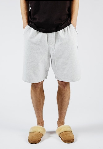 Pockies Normální Kalhoty – šedá: přední strana