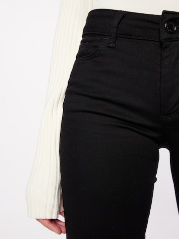 Slimfit Jeans 'Wonder' de la Salsa Jeans pe negru