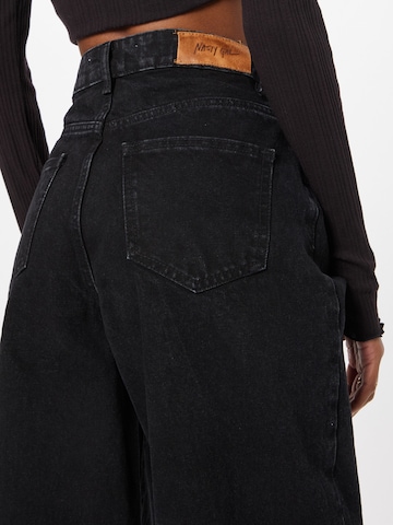 Nasty Gal Szeroka nogawka Jeansy w kolorze czarny