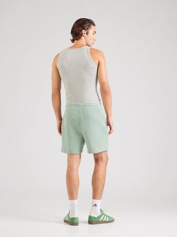 Loosefit Pantaloni di HOLLISTER in verde