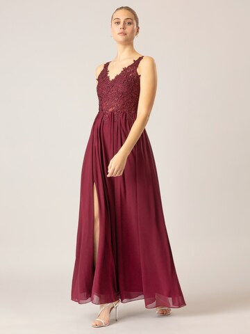 APART Evening Dress in Red