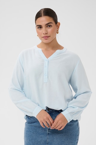 KAFFE CURVE - Blusa 'KCMille' en azul: frente