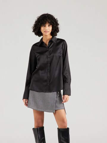 TOPSHOP Blouse in Black: front