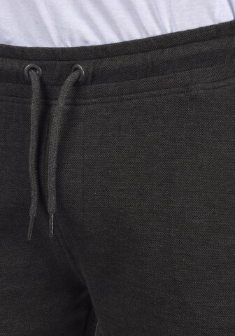 BLEND - regular Pantalón 'Svenni' en gris