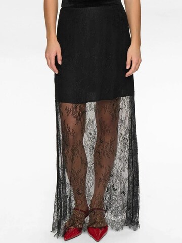 NÜMPH Rok ' SANSA ' in Zwart: voorkant