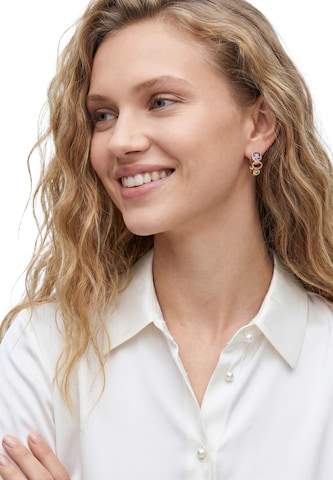 Gaya Ohrringe in Gold: Vorderseite