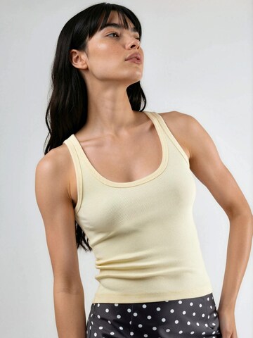 Busem Top in Yellow: front