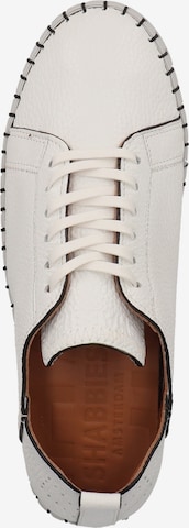 Chaussure de sport à lacets SHABBIES AMSTERDAM en blanc