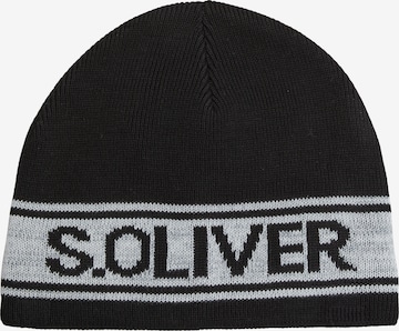 s.Oliver Beanie in Black: front