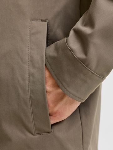 JACK & JONES Übergangsjacke in Braun