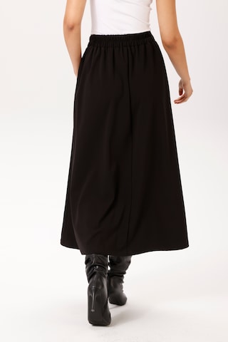Aniston CASUAL Rock in Schwarz