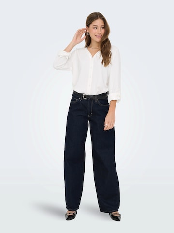 ONLY - Blusa 'ONLJANA METTE' en blanco